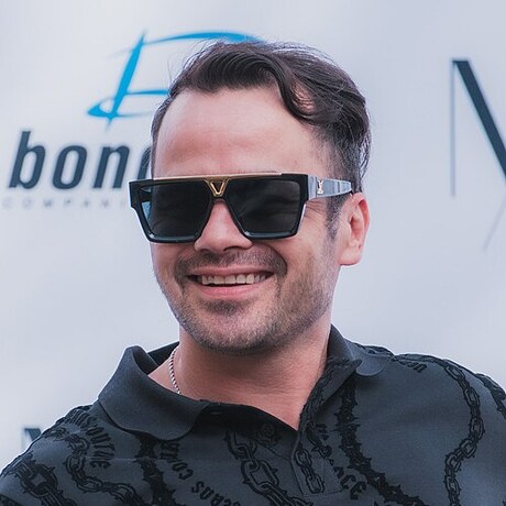Daniel Logan